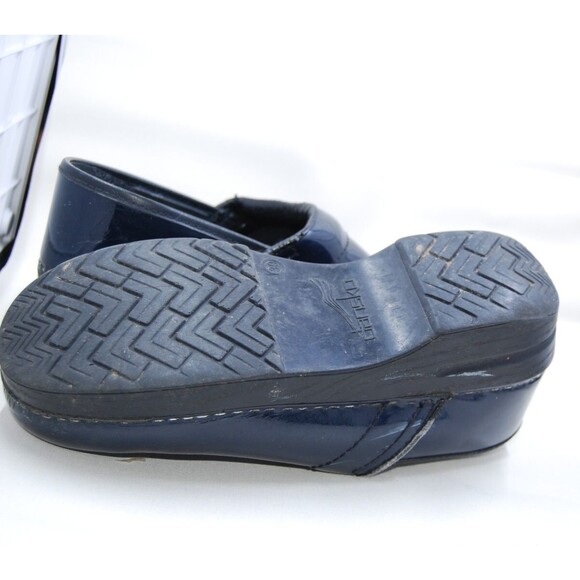 Dansko Womens Clogs  EU 38 US 7.5-8 Blue Patent Leather Comfortable - Picture 4 of 4